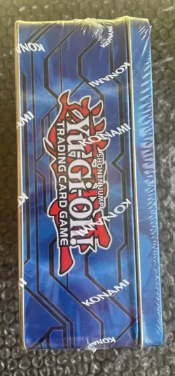 Yugioh Mega Tin 2017 Factory Sealed 1st ED Seto Kaiba - Blue-Eyes White Dragon - Image 3