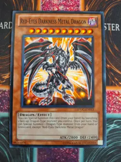 Yu-Gi-Oh! TCG Red-Eyes Darkness Metal Dragon SDDC-EN013 Common Unlimited NM a1/ - Image 1