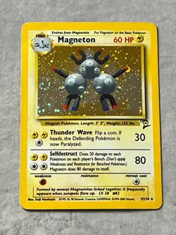 2000 Pokemon TCG Magneton 9/130 Base Set Holo Rare Swirl English Vintage - Image 1