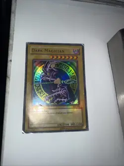 Yu-Gi-Oh! TCG Dark Magician SDY-006 Ultra Rare Unlimited, MP/HP - Image 1