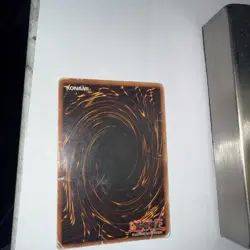 Yu-Gi-Oh! TCG Dark Magician SDY-006 Ultra Rare Unlimited, MP/HP - Image 2