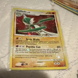 Pokemon Gallade 6/132 Secret Wonders 2007 Full Holo Bleed With Swirl - Image 1