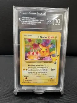 "BIRTHDAY PIKACHU" 2021 POKEMON CELEBRATIONS #24 BLACK STAR PROMO - TAG 10 GM - Image 1
