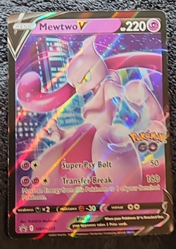 Mewtwo SWSH223 Black Star Promos GO Stamped Ultra Rare Holo Pokemon TCG 2022 NM - Image 2