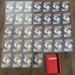 Complete Pokemon Fossil ultd common/uncommon set (31-62) NM/LP + 40 card binder - Image 2