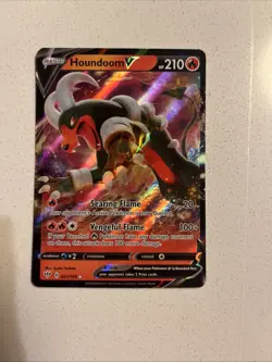 Pokemon TCG Darkness Ablaze Houndoom v Ultra Rare Holo Card 021/189 - Image 1