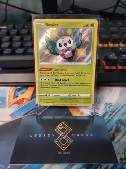 Rowlet SV001/SV122 - Shining Fates: Shiny Vault - Pokemon TCG (NM) - Image 1