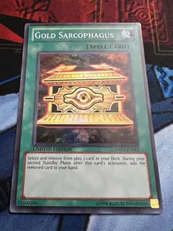 YuGiOh Gold Sarcophagus DREV ENSE2 Super Rare Limited Edition LP/NM - Image 2