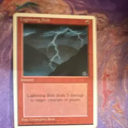 Wizards of the Coast Lightning Bolt 4th Edition Instant Regular English - Image 1