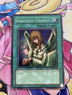 Yugioh Graceful Charity - Super Rare - SDP-040 - Unlimited - LP (SR) - Image 1