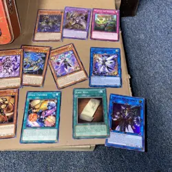 2018 Yu Gi Oh Tin With 1996 Cards - Image 3