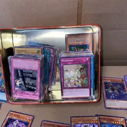 2018 Yu Gi Oh Tin With 1996 Cards - Image 5