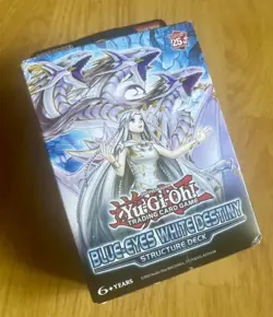 Yu-Gi-Oh! TCG: Blue-Eyes White Destiny Structure Deck - 1st Edition - Image 1