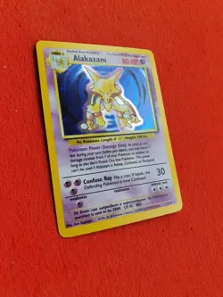 Alakazam 1/102 Pokemon TCG Base Set (1999) HOLO Rare NM - Image 3