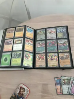 pokemon holo/reverse holo/ex bundle x 525 cards with binder. All mint. - Image 3