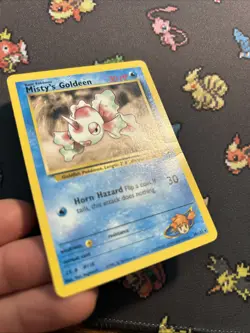 Misty’s Goldeen 30/132 MP -Vintage Rare Pokemon Card- Gym Heroes (8q) - Image 3