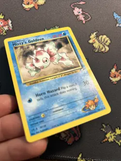 Misty’s Goldeen 30/132 MP -Vintage Rare Pokemon Card- Gym Heroes (8q) - Image 4