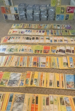 Vintage Pokemon TCG Bulk Lot - Base Set thru Current - 18lbs Box *Holo*Rare+More - Image 1