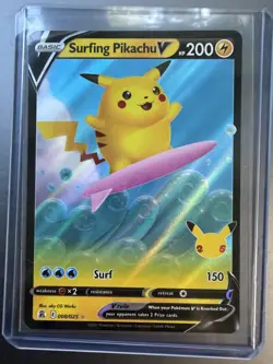Surfing Pikachu V 008/025 - Pokemon TCG Celebrations (2021) - NM - HOLO - Image 1