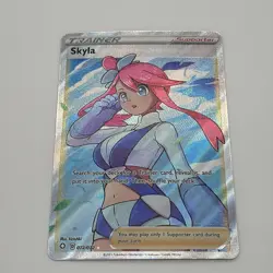 Pokemon Skyla 072/072 Shining Fates Trainer Supporter Full Art Holo Ultra Rare - Image 3