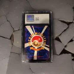 Pokemon Heracross Holo Rare 2000 Gold Silver to New World #214 CGC 9 Japanese - Image 2