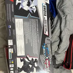 Pokemon Black & White Bolt Flare Heavy Hitters Collection Box TCG Nintendo 2012 - Image 2