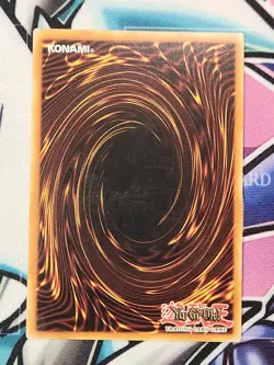 YUGIOH CT14-EN002 Blue-Eyes White Dragon Secret Rare Limited Edition - Image 2