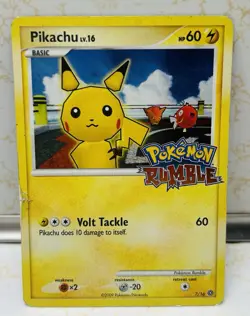 2009 POKEMON RUMBLE #7/16 PIKACHU Holo SWIRL RARE - Image 1
