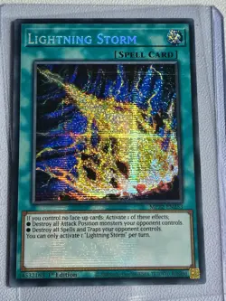 Yu-Gi-Oh Lightning Storm MP22-EN253 Secret Rare 1st Edition Misprint Holo Bleed - Image 1