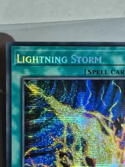 Yu-Gi-Oh Lightning Storm MP22-EN253 Secret Rare 1st Edition Misprint Holo Bleed - Image 2