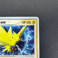 [No Import Duty (US)] Zapdos 011/PLAY Holo Player's Club Promo Pokemon Card - Image 4