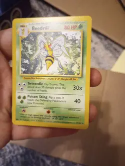 1999 Pokemon Base Set TCG Beedrill Rare NM 17/102 - Image 3