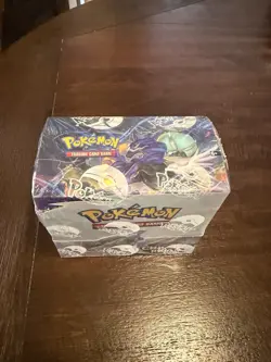 Pokemon 2021 Sword And Shield Chilling Reign Booster Box - SEALED w/Acrylic Case - Image 4