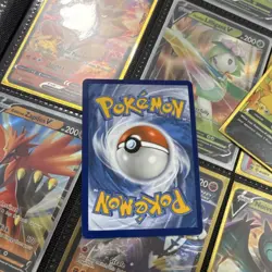 Pokemon TCG V-UNION Holo Card Lot - Pikachu, 4 Cards, Box Topper, English - Image 5