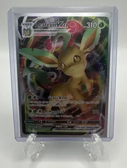 Pokemon TCG Leafeon VMAX Evolving Skies 008/203 Holo Ultra Rare - Image 1