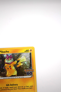 Pikachu SWSH234 SWSH: Sword & Shield Promo Cards Holo - Image 3