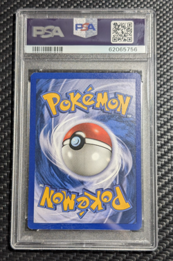 Bulbasaur 044/102 Base Set 1999 Pokemon Card PSA 8 WotC Vintage Graded - Image 2