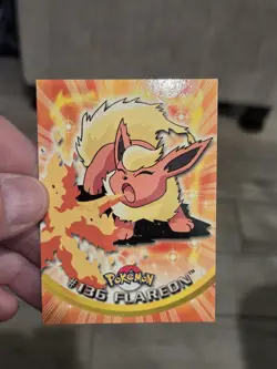 FLAREON Series 3 TV Animation POKEMON Non-Holo TOPPS 2000 Trading Card #136 - Image 1