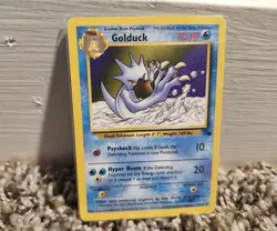 MP Golduck 35/62 Fossil Regular Set Pokemon WoTc Vintage - Image 1