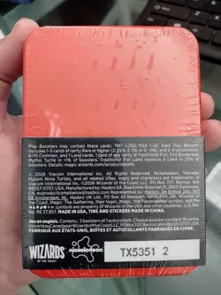 Magic: The Gathering TIN Teenage Mutant Ninja Turtles Tin 3 Boosters Raphael NEW - Image 2