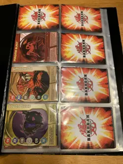 BAKUGAN BATTLE BRAWLERS BINDER W/32 TRADING CARDS! YEAR:2008! PLUS 9 BLANK PAGES - Image 3
