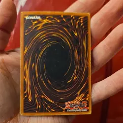 Yu-Gi-Oh! Konami Blue-Eyes White Dragon SDK-001 Ultra Rare Unlimited 3000/2500 - Image 3