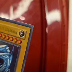 Yu-Gi-Oh! Konami Blue-Eyes White Dragon SDK-001 Ultra Rare Unlimited 3000/2500 - Image 5