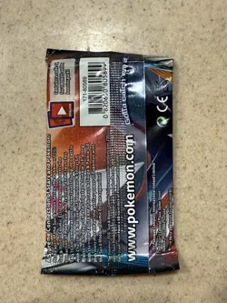 Pokemon Trading Card Game Sun & Moon Cosmic Eclipse Booster Pack 820650805899 - Image 2
