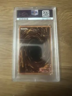 PSA 9 Dark Magician SDY-006 Ultra Rare Vintage Yugioh Starter Deck: Yugi 2002 - Image 2