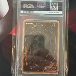 PSA 9 Dark Magician SDY-006 Ultra Rare Vintage Yugioh Starter Deck: Yugi 2002 - Image 2