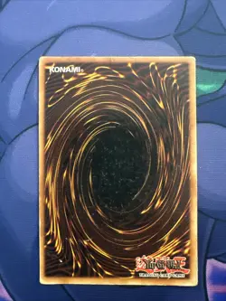 Yugioh Blue-Eyes White Dragon SDK-001 Ultra Rare LP - Image 2