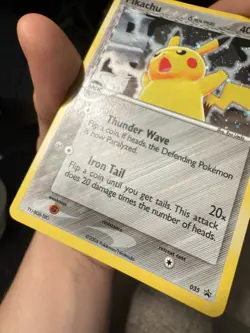 Pokemon Pikachu Delta Species 035 40HP Promo Holo Basic 2006 Nintendo - Image 4