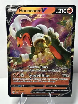 Pokemon Sword & Shield: Darkness Ablaze Houndoom V Ultra Rare 021/189 - Image 1