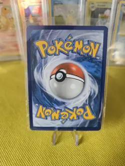 Pokemon Card Eevee 130/185 Reverse Holo Vivid Voltage Near Mint - Image 2
